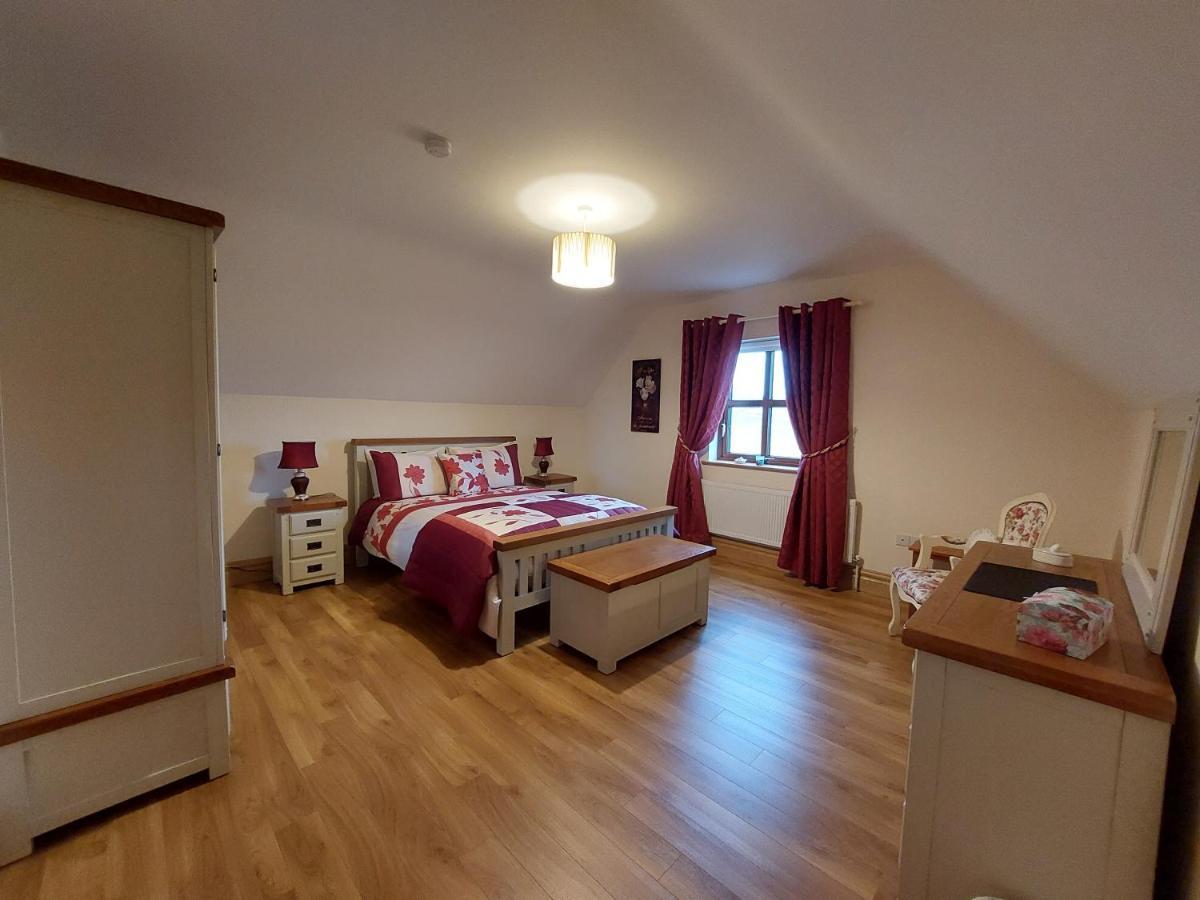 Rinroe View In The Barony Of Erris Hotel Ballina  Room photo